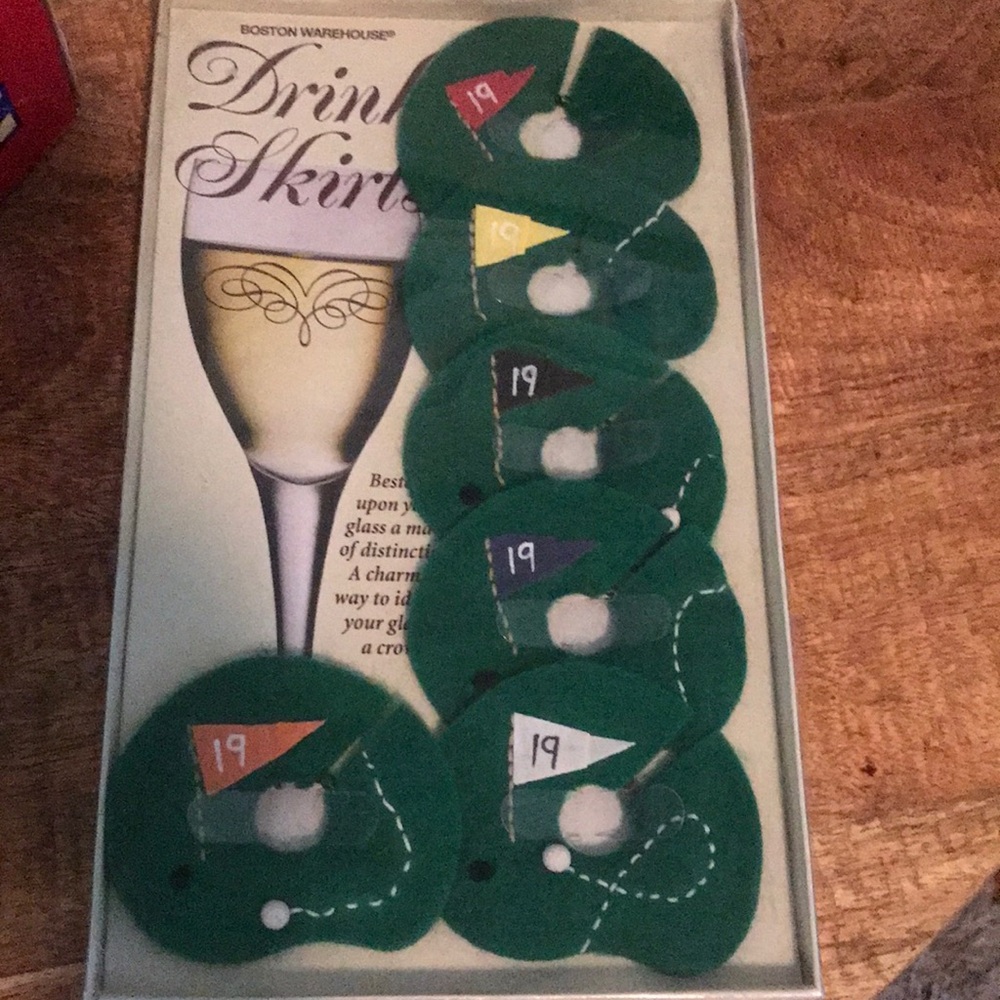 Boston warehouse  Golf Drink skirts .